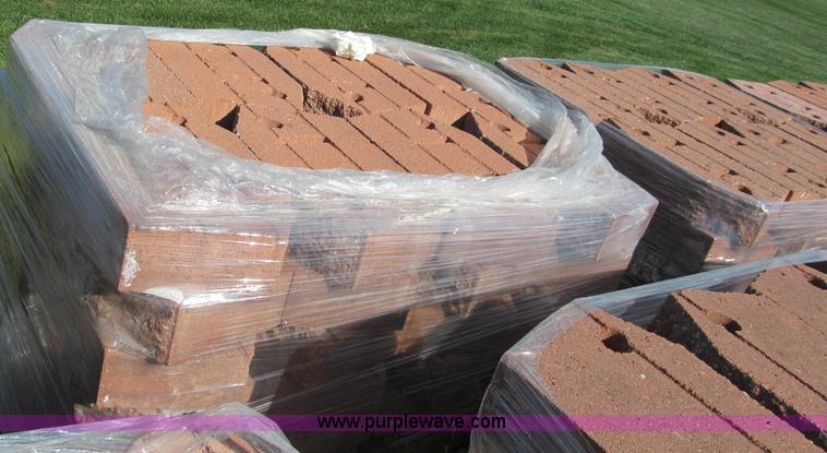 image for item C2183 Approximately 640 wall stones with pins