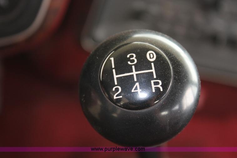 image for item C2522 1989 Ford F350 XLT Lariat crew cab pickup truck