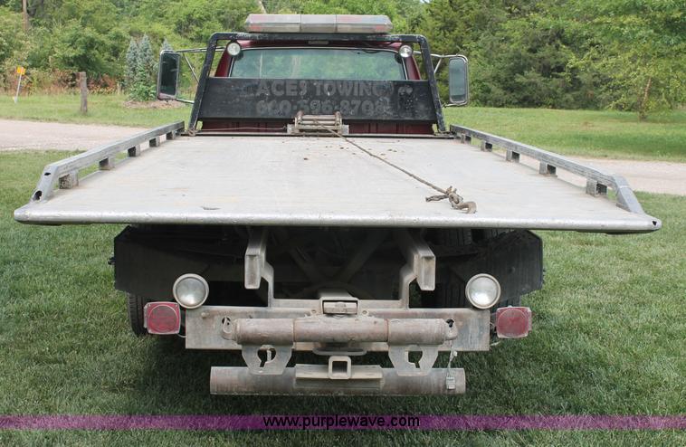 image for item C2525 1990 Ford F350 roll back truck