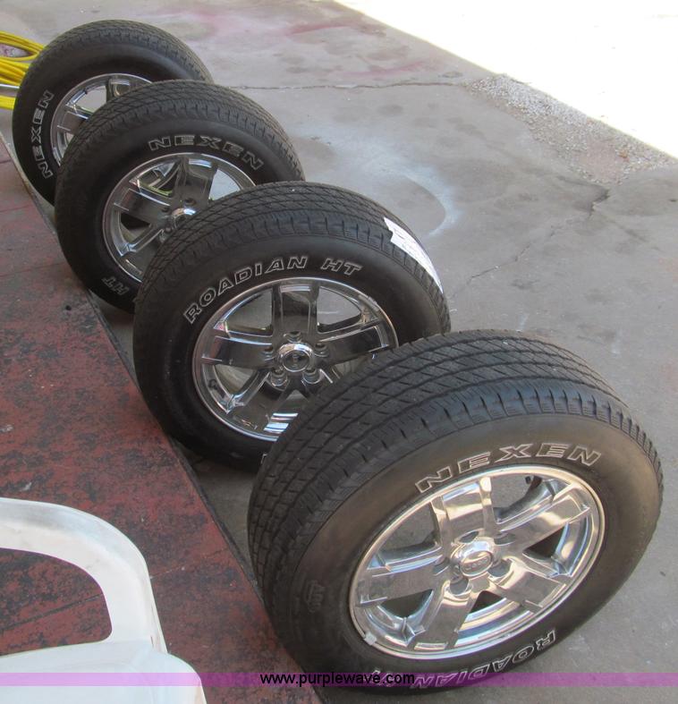 image for item D3283 (4) aluminum alloy wheels for Jeep