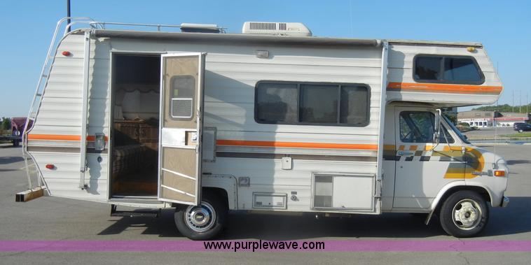 image for item D4110 1977 Chevrolet Delta 30 RV camper