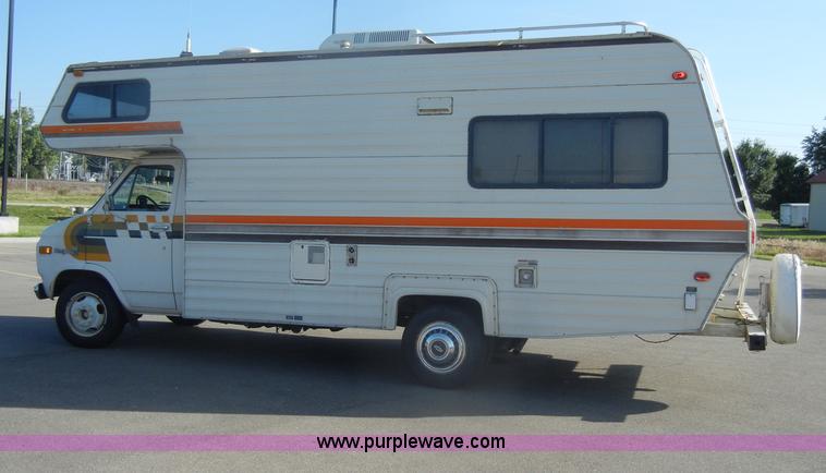 image for item D4110 1977 Chevrolet Delta 30 RV camper