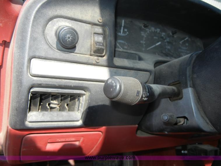 image for item D4115 1992 Ford F250 XLT pickup truck