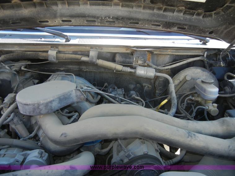 image for item D4115 1992 Ford F250 XLT pickup truck