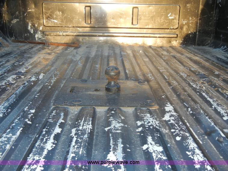 image for item D4118 1988 Ford F250 XLT Lariat extended cab pickup bed