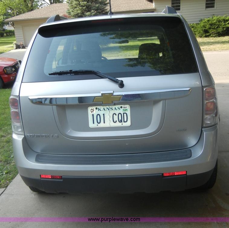 image for item D4124 2007 Chevrolet Equinox LS