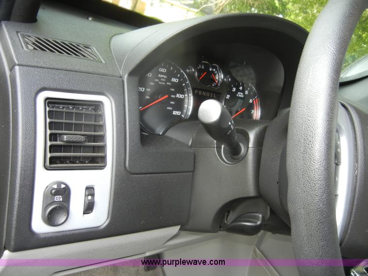 image for item D4124 2007 Chevrolet Equinox LS