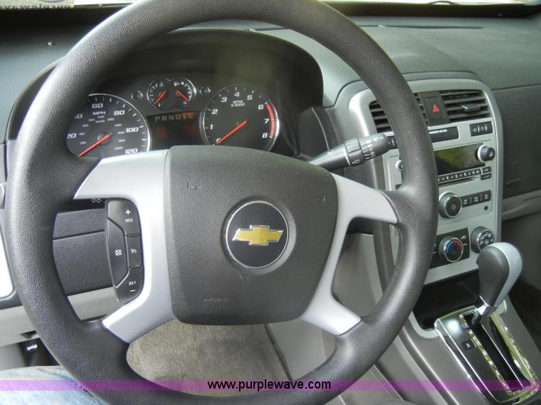 image for item D4124 2007 Chevrolet Equinox LS