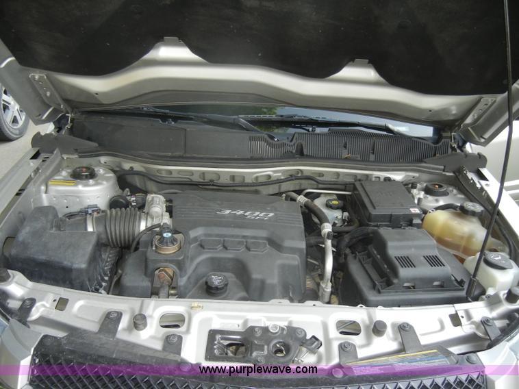 image for item D4124 2007 Chevrolet Equinox LS