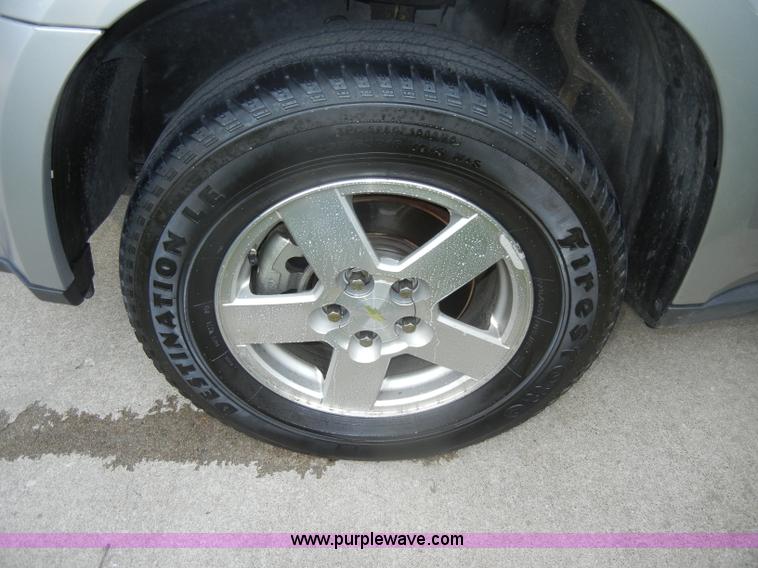 image for item D4124 2007 Chevrolet Equinox LS