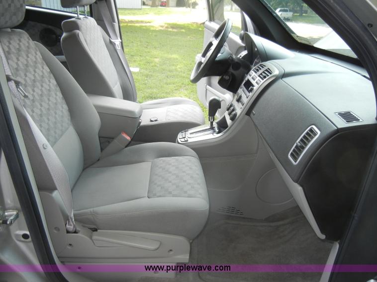 image for item D4124 2007 Chevrolet Equinox LS