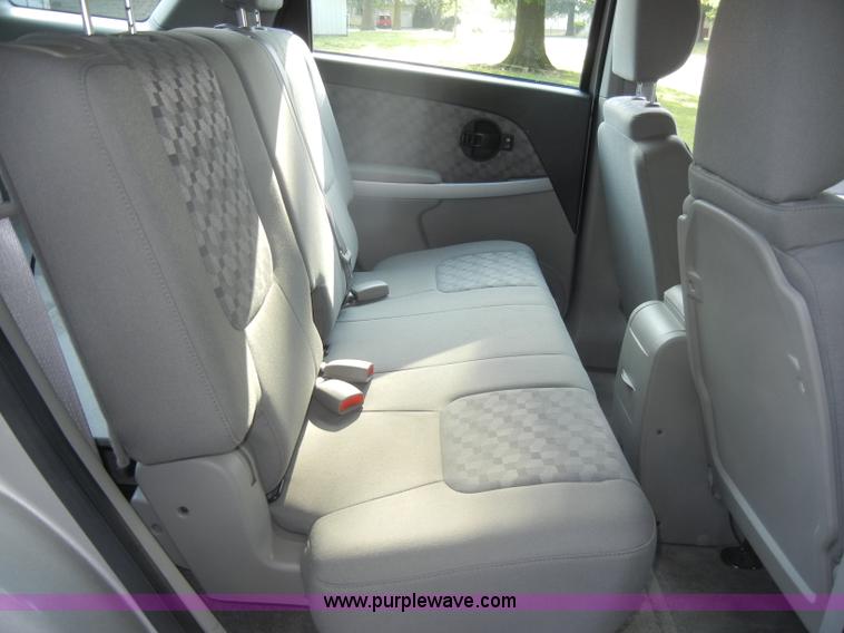 image for item D4124 2007 Chevrolet Equinox LS