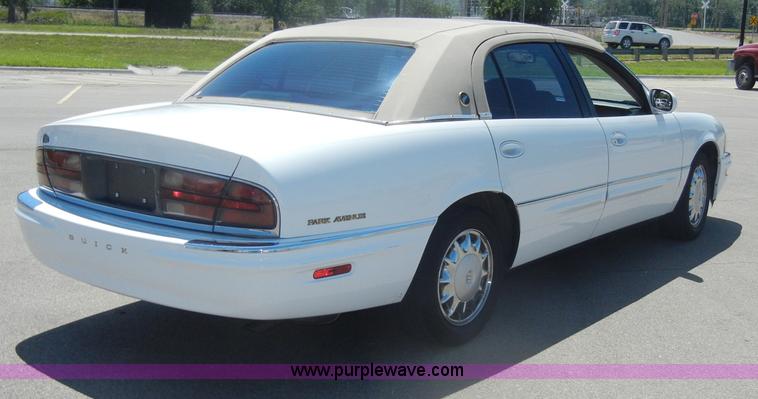 image for item D4152 1999 Buick Park Avenue
