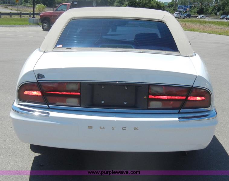 image for item D4152 1999 Buick Park Avenue