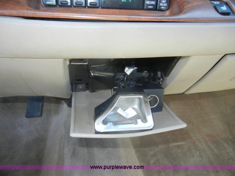 image for item D4152 1999 Buick Park Avenue