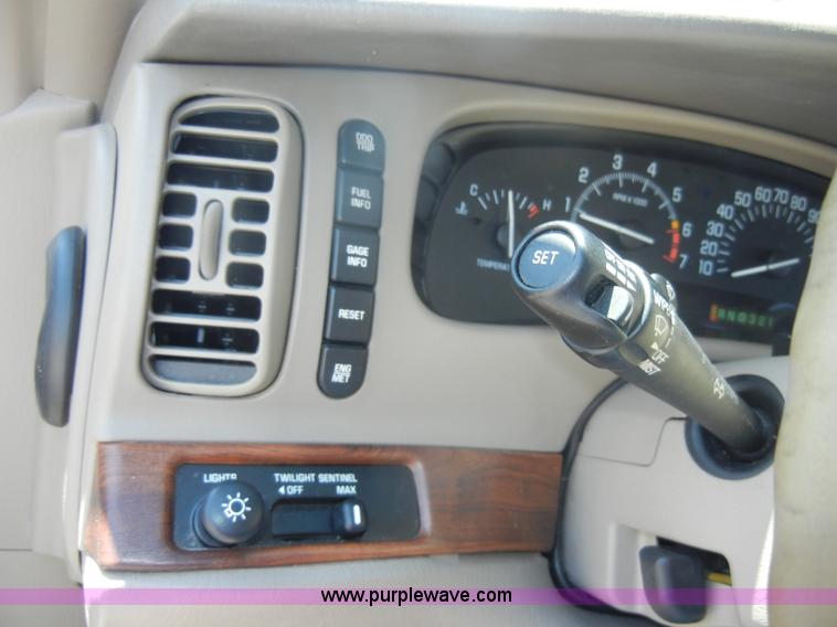 image for item D4152 1999 Buick Park Avenue