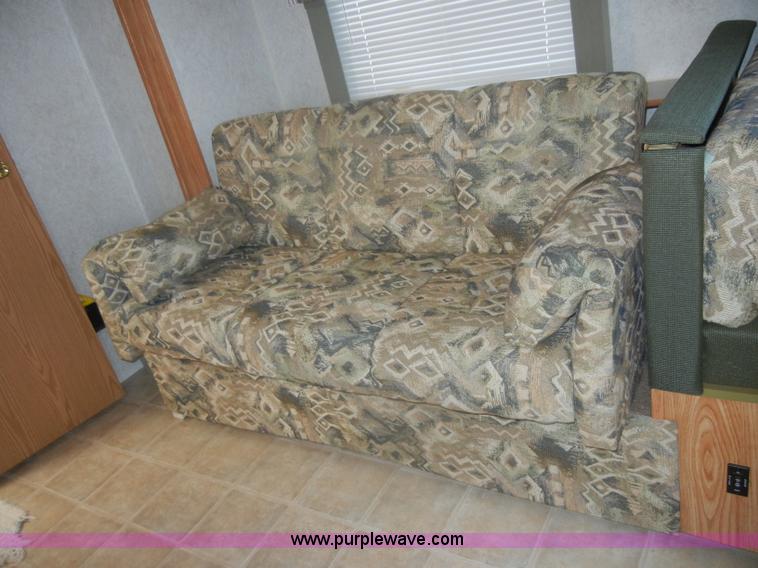 image for item D4153 2004 Dutchmen Lite 25' camper