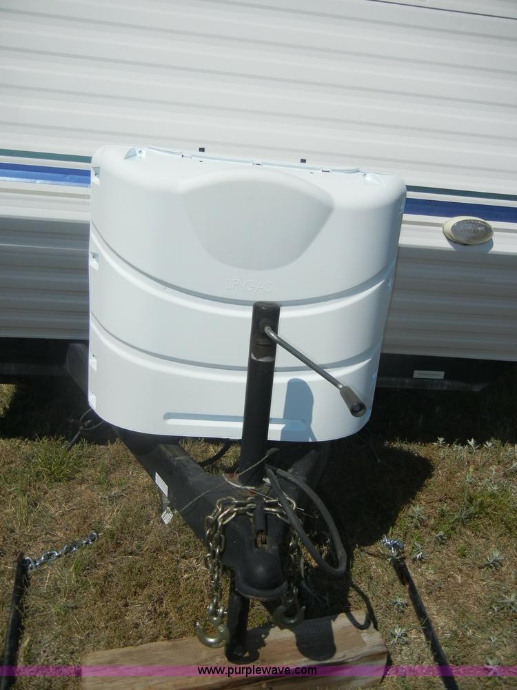 image for item D4153 2004 Dutchmen Lite 25' camper