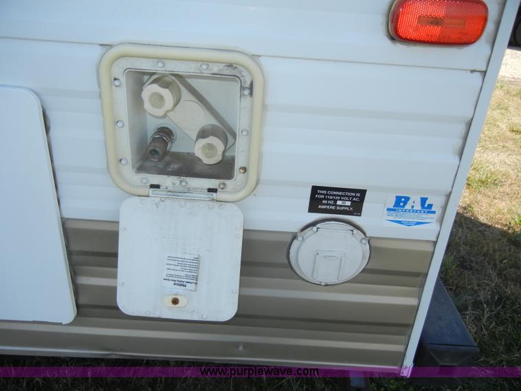 image for item D4153 2004 Dutchmen Lite 25' camper