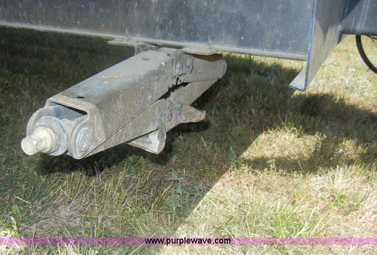 image for item D4153 2004 Dutchmen Lite 25' camper