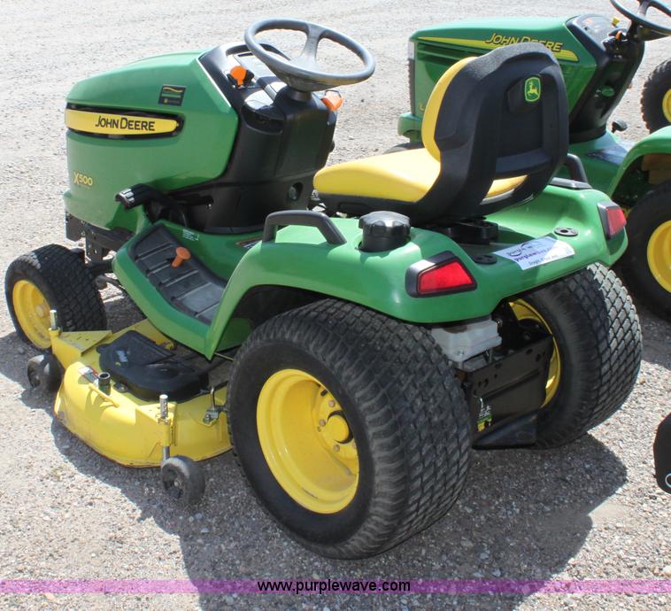 image for item D5020 2008 John Deere X500 mower