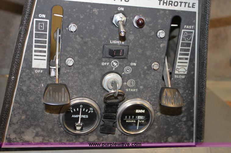 image for item D5098 1992 Grazer G1250 lawn mower