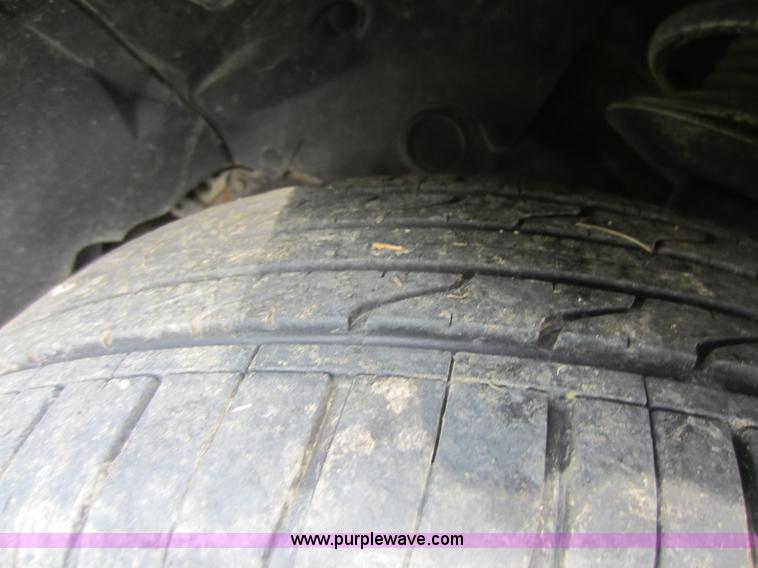 image for item D5554 2002 Chrysler PT Cruiser Limited Edition SUV