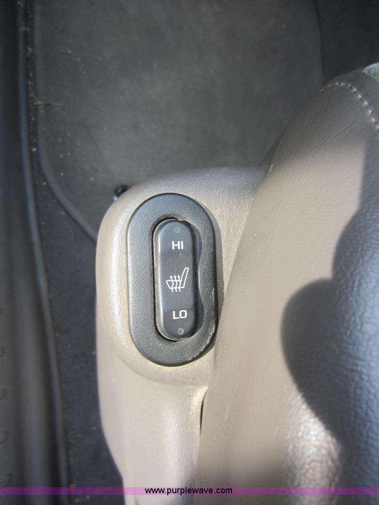 image for item D5554 2002 Chrysler PT Cruiser Limited Edition SUV