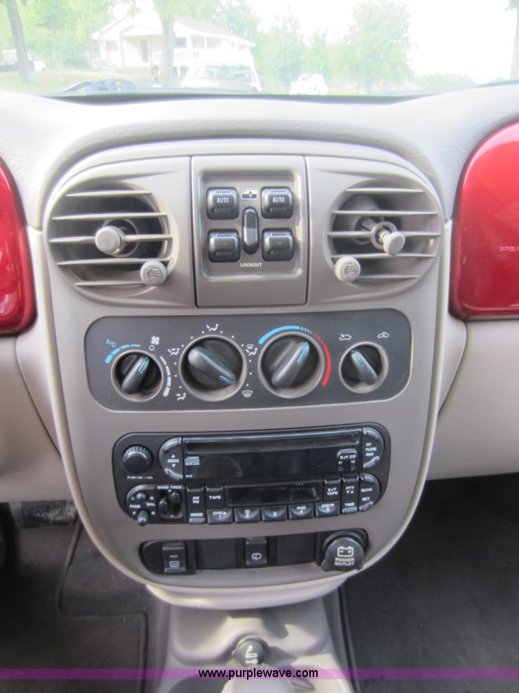 image for item D5554 2002 Chrysler PT Cruiser Limited Edition SUV