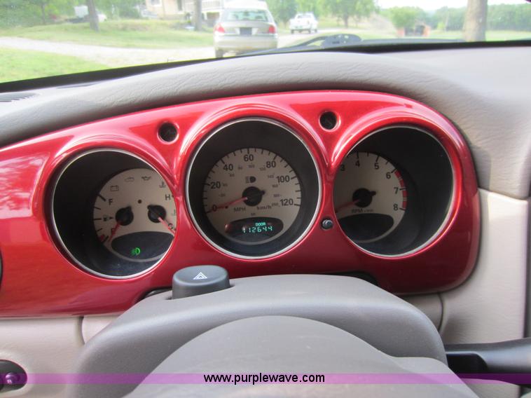 image for item D5554 2002 Chrysler PT Cruiser Limited Edition SUV