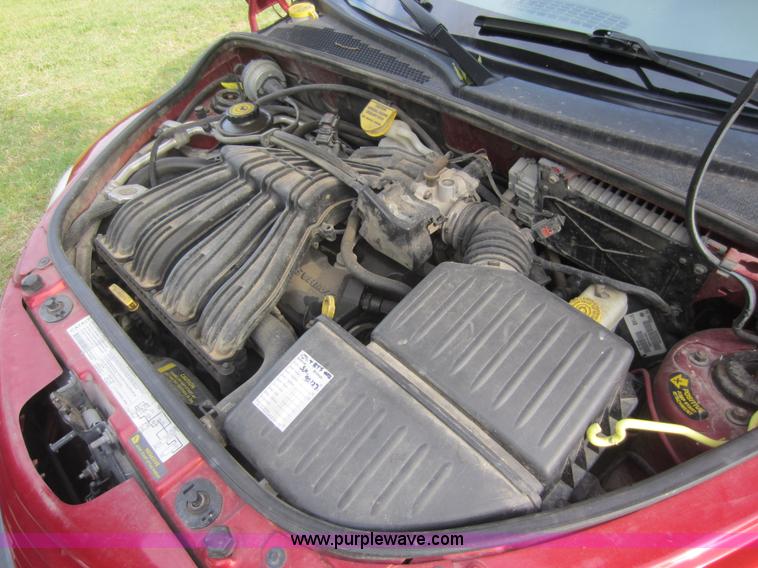 image for item D5554 2002 Chrysler PT Cruiser Limited Edition SUV