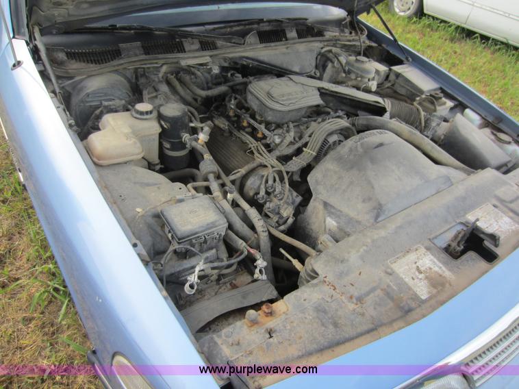 image for item D5559 1994 Ford Crown Victoria LX