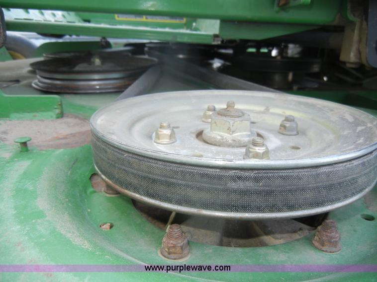 image for item M9537 John Deere 777 Z-TRAK mower