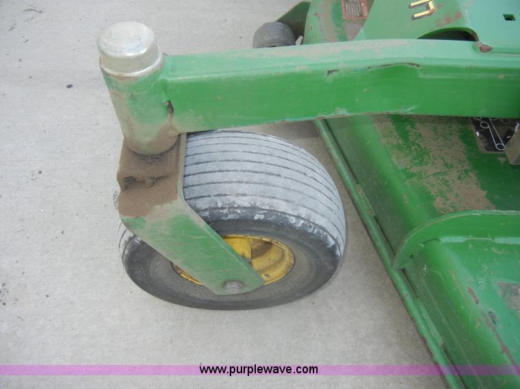 image for item M9537 John Deere 777 Z-TRAK mower