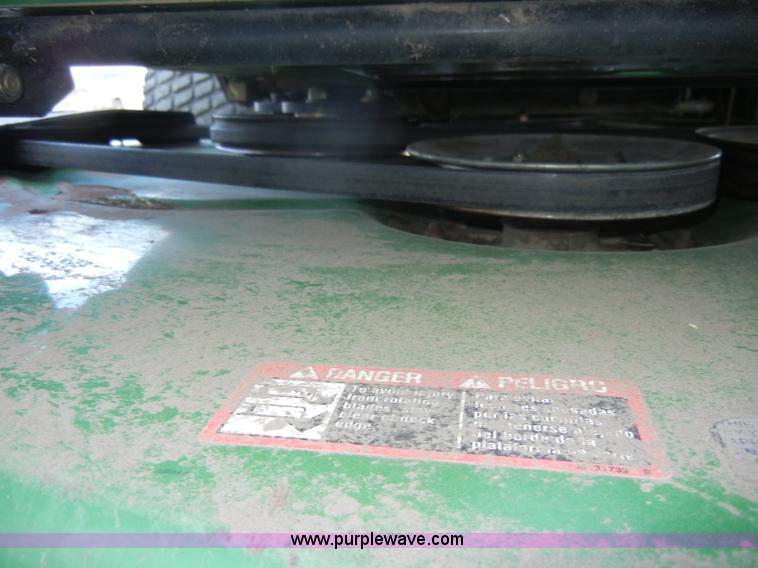 image for item M9537 John Deere 777 Z-TRAK mower