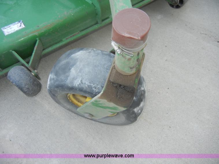 image for item M9537 John Deere 777 Z-TRAK mower