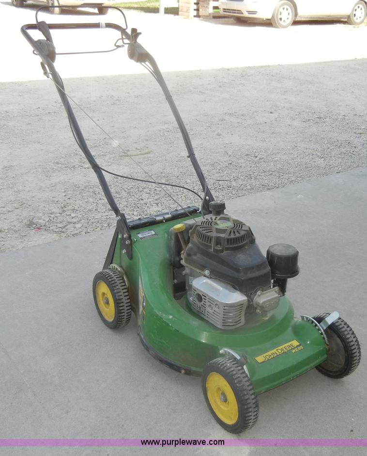 image for item M9539 John Deere WE85 push mower with bagger