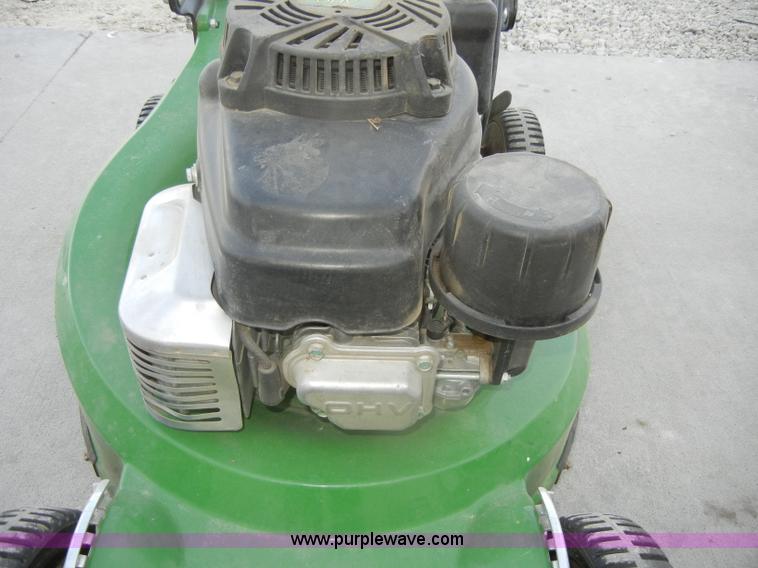 image for item M9539 John Deere WE85 push mower with bagger