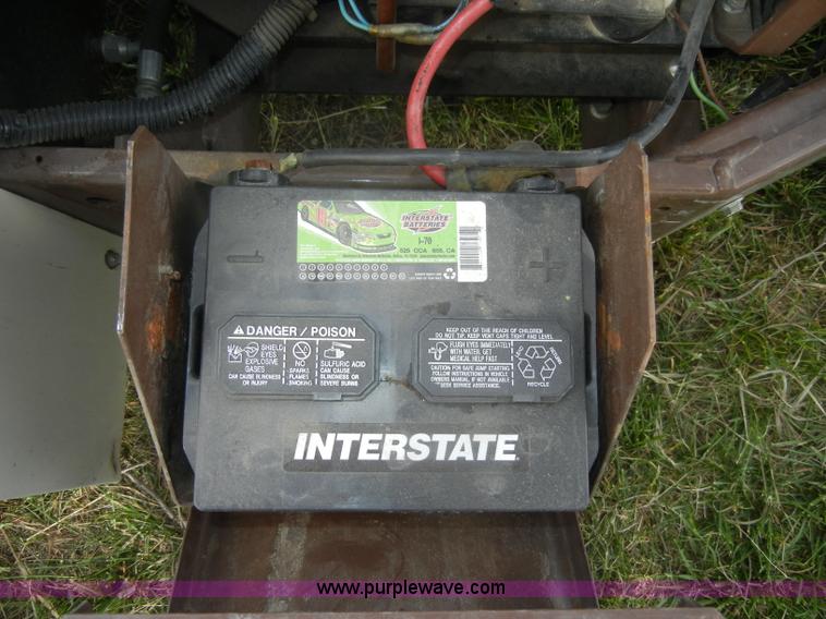 image for item M9546 Grasshopper 725 ZTR lawn mower