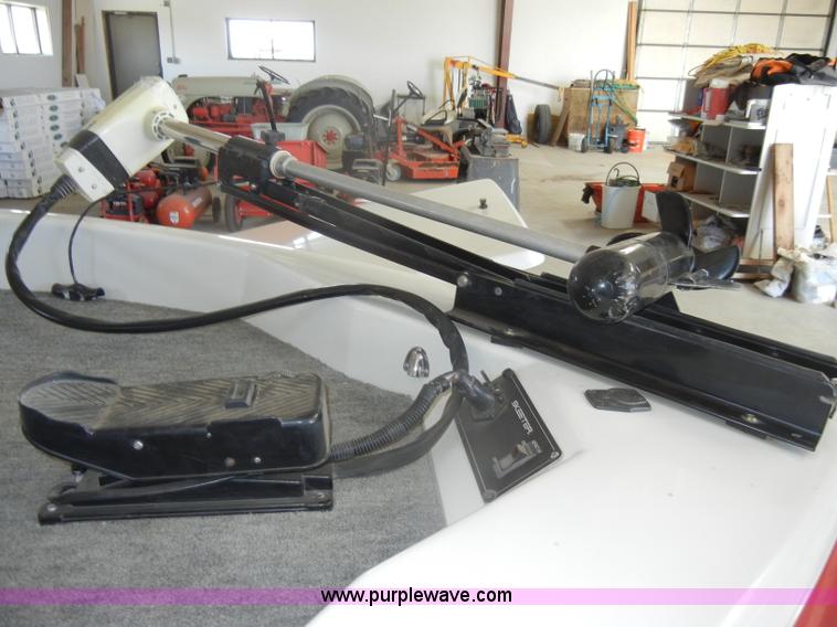 image for item N9755 1990 Skeeter S-50 boat