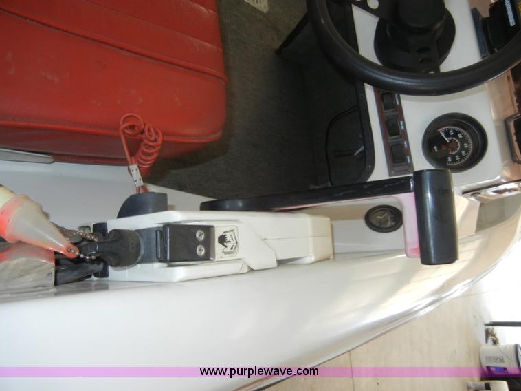 image for item N9755 1990 Skeeter S-50 boat