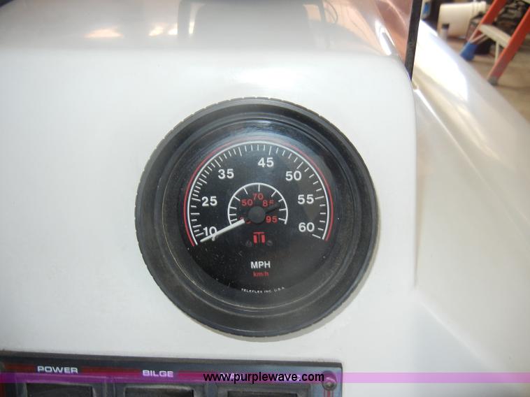 image for item N9755 1990 Skeeter S-50 boat