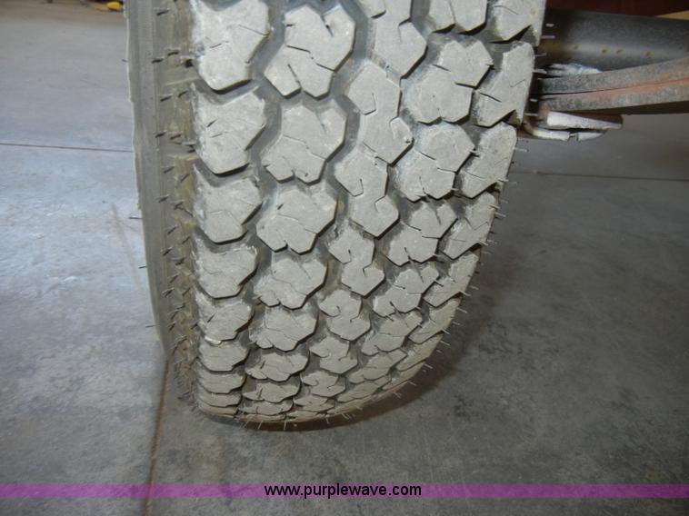 image for item N9755 1990 Skeeter S-50 boat