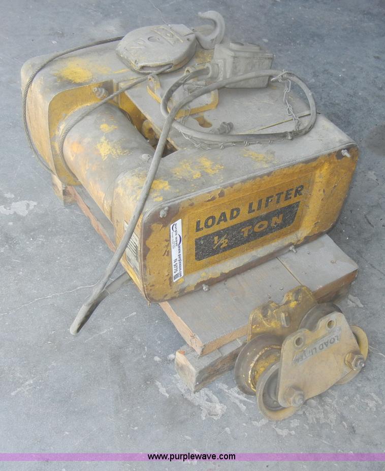 image for item N9770 Dresser Load Lifter 1/2 ton hoist