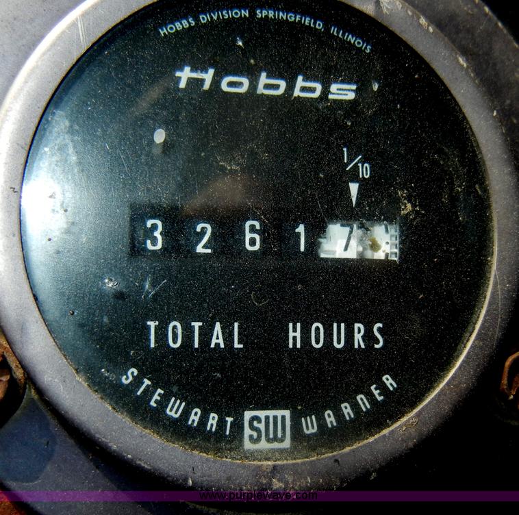 image for item N9775 1985 Yang Iron Works Powerlift FD25 diesel forklift