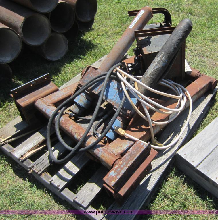 image for item V9089 Bed hoist with tank