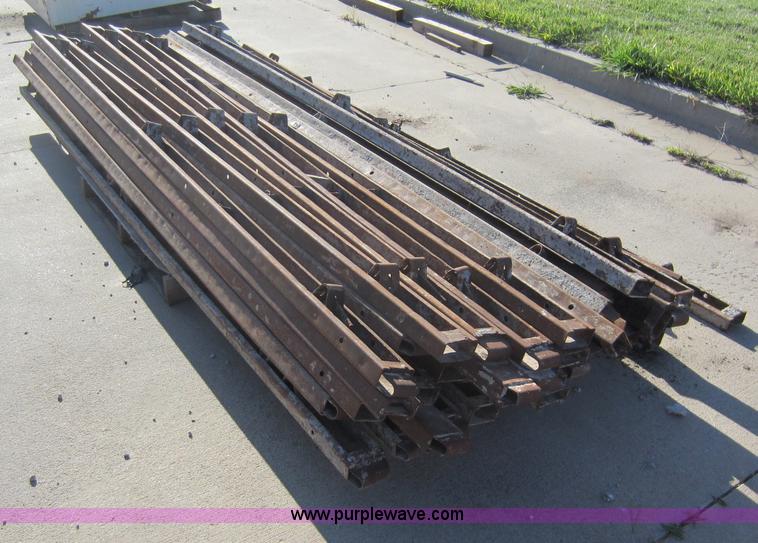 image for item V9094 Approximately (45) 4" concrete forms