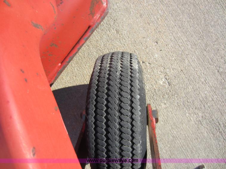 image for item V9096 Farm King 7' mower