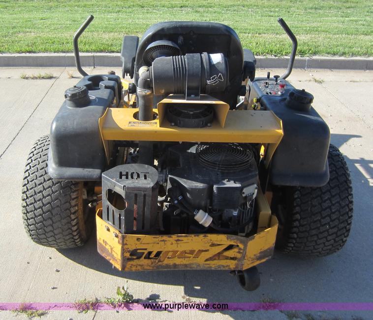 image for item V9097 2005 Hustler Super Z lawn mower