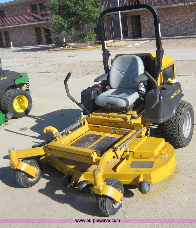 image for item V9098 2008 Hustler Z lawn mower